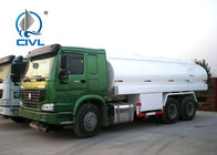 SINOTRUK HOWOのオイル タンクのトラック6 x 4油ポンプを搭載する371HP 12.00R20の放射状タイヤ20-50T容量